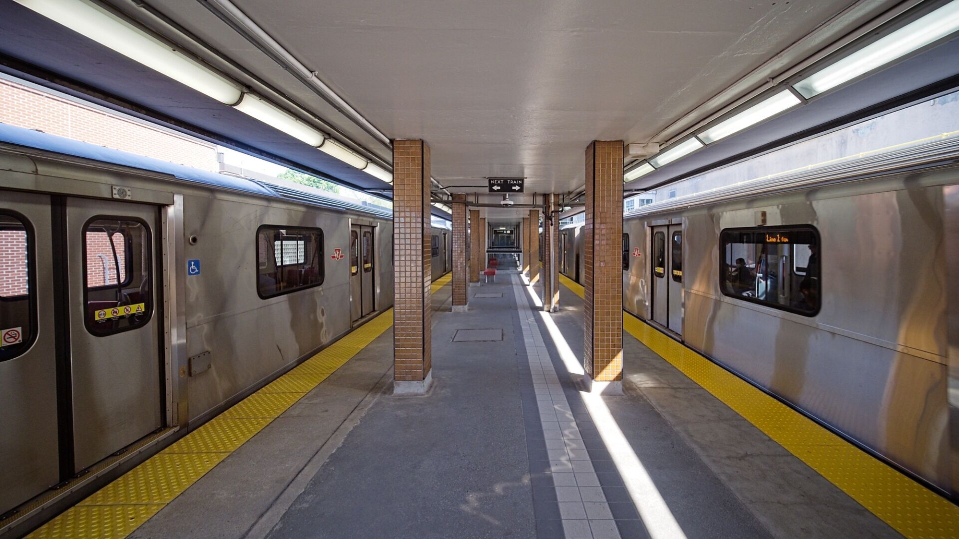 Davisville 007