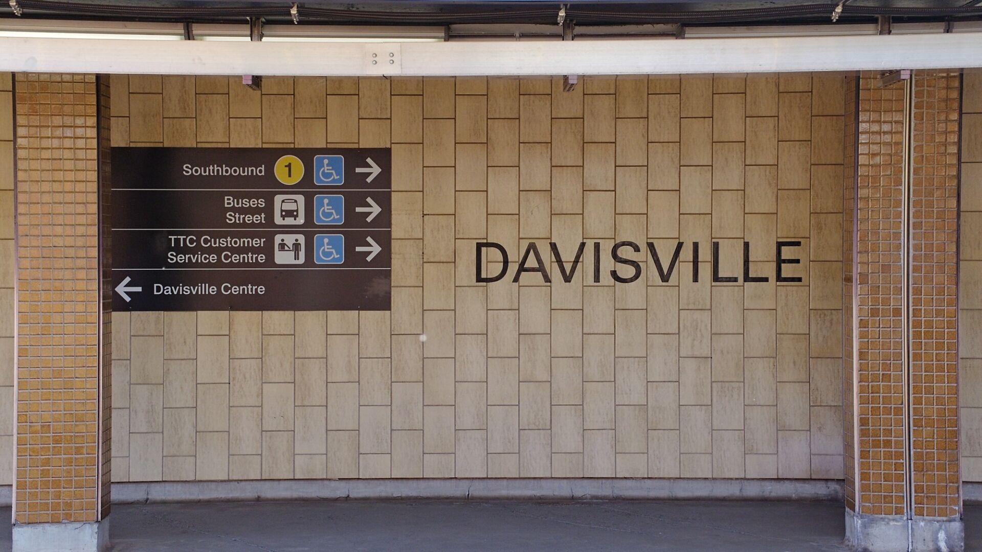 Davisville 020