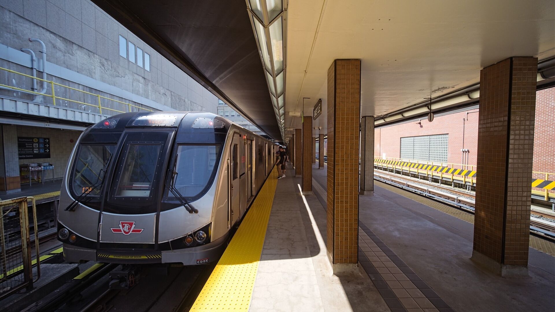 Davisville 021