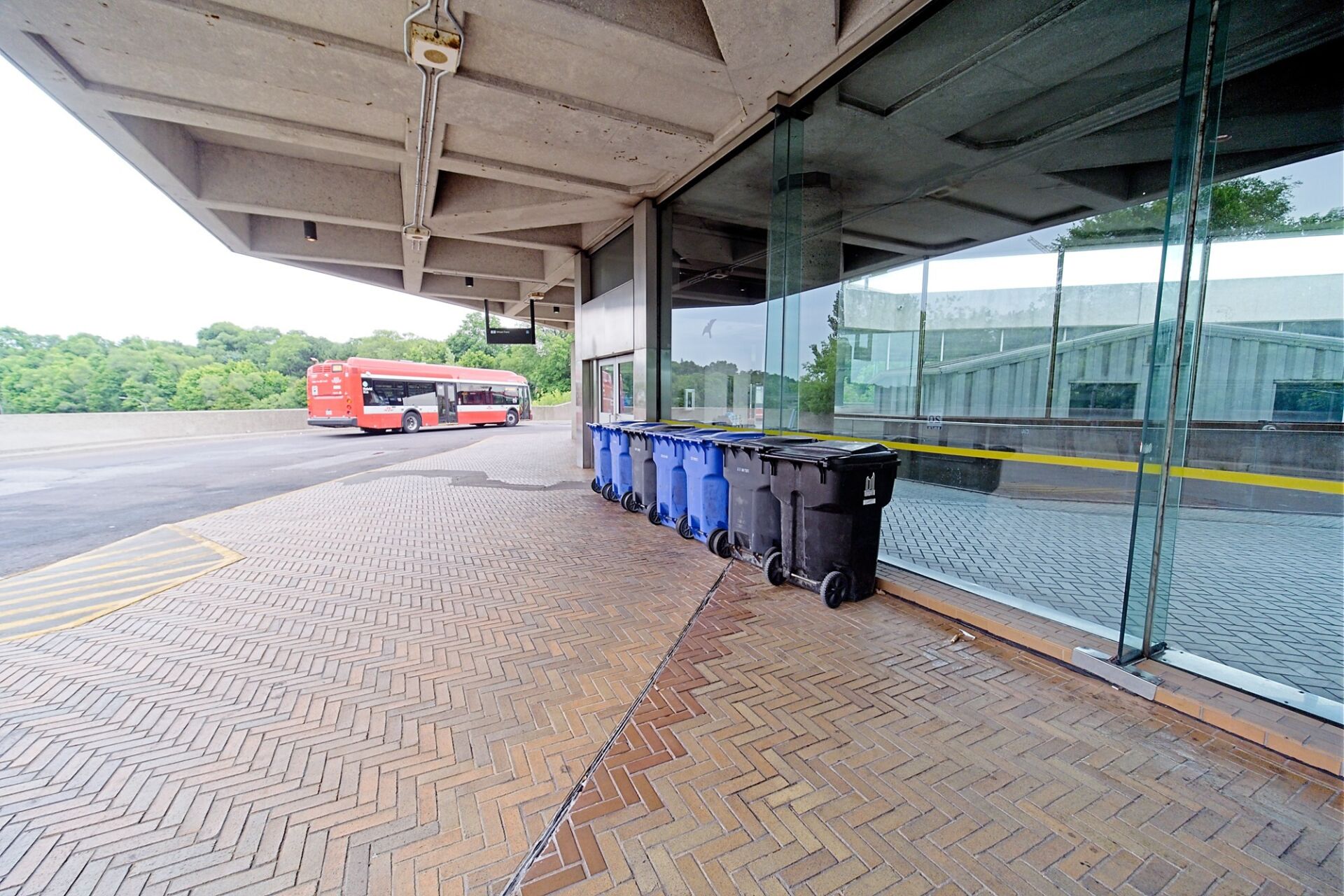 Bus bay