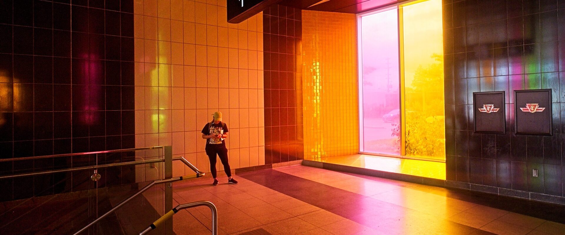 Beautiful light at street level