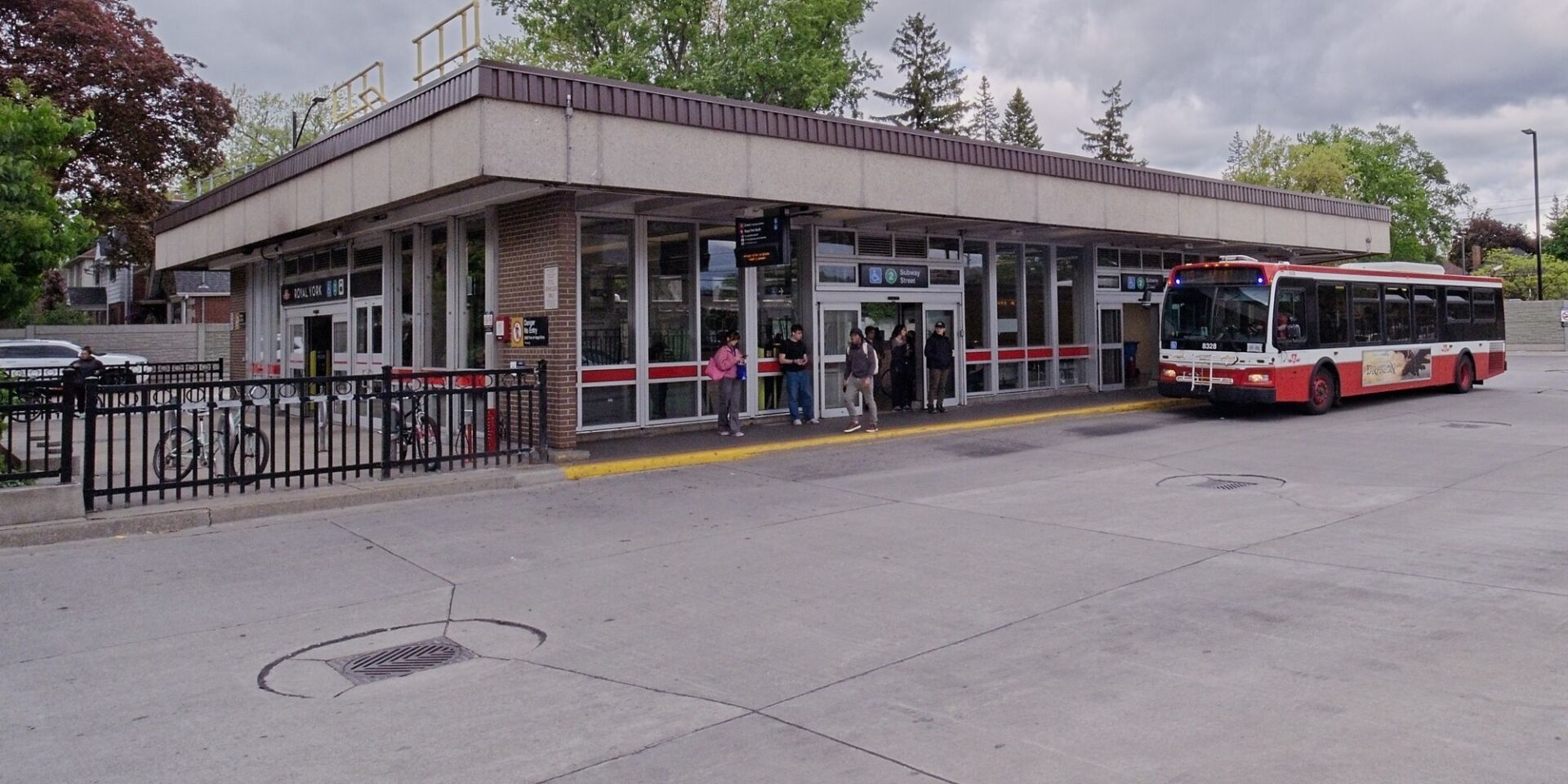 Station exterior and bus bay.