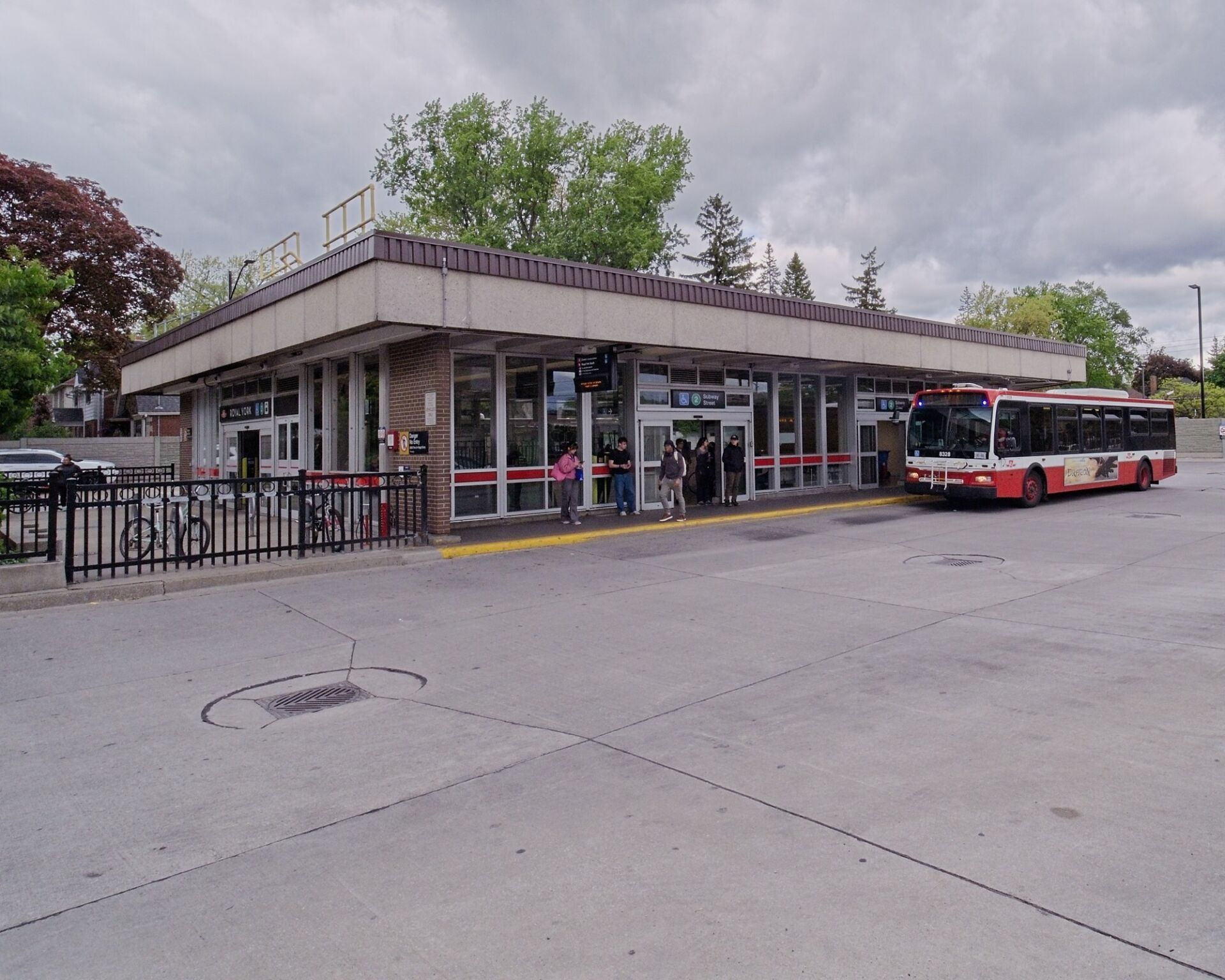 Station exterior and bus bay.