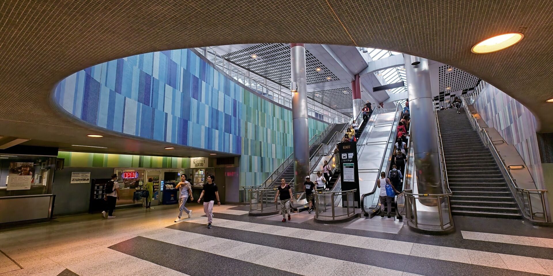 Sheppard West 001