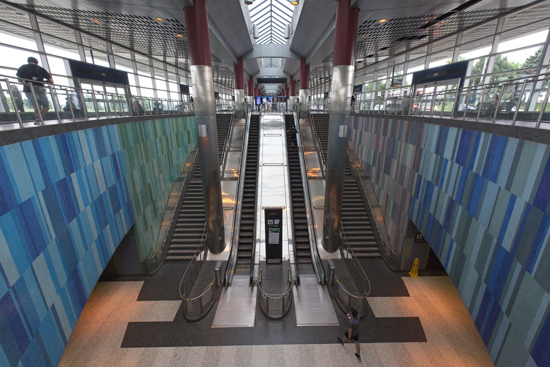 Sheppard West 005