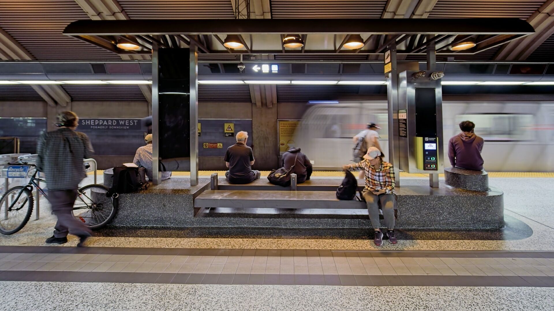 Passenger waiting area at track level